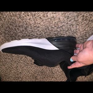 Men’s Nike sneakers size 11.5